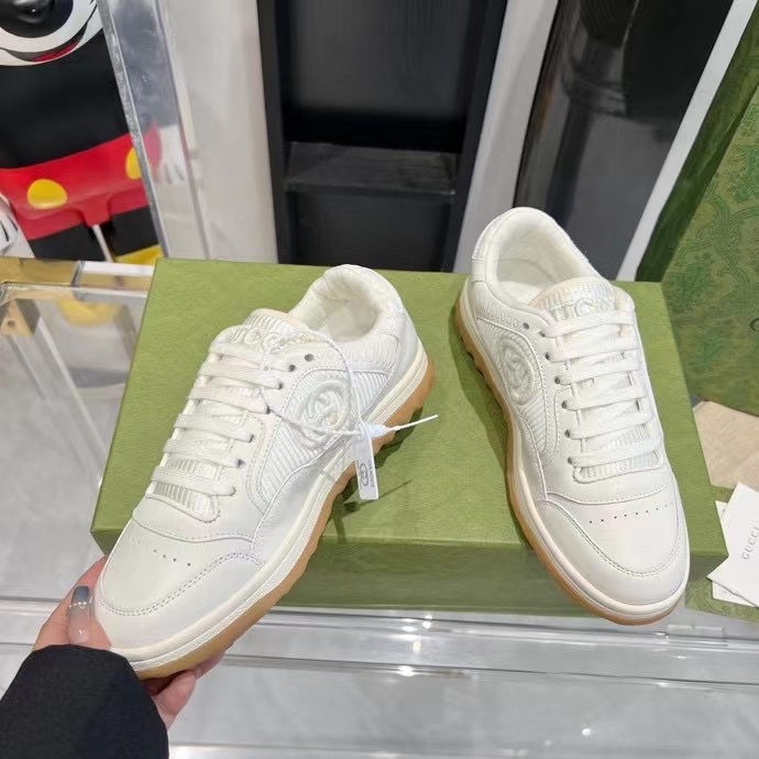 Women's high heels